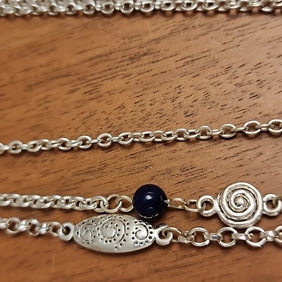 24 inch 3 layer whimsical black lacquered silver necklace - Picture 5 of 10